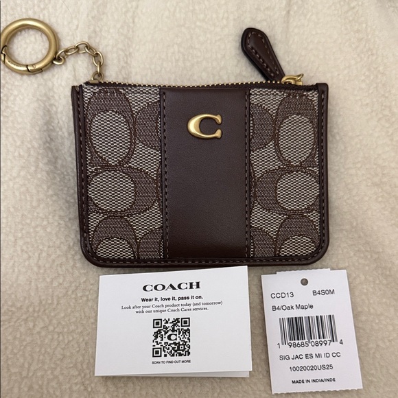 Coach Handbags - Coach Essential Mini Id Card Case
In Signature Jacquard